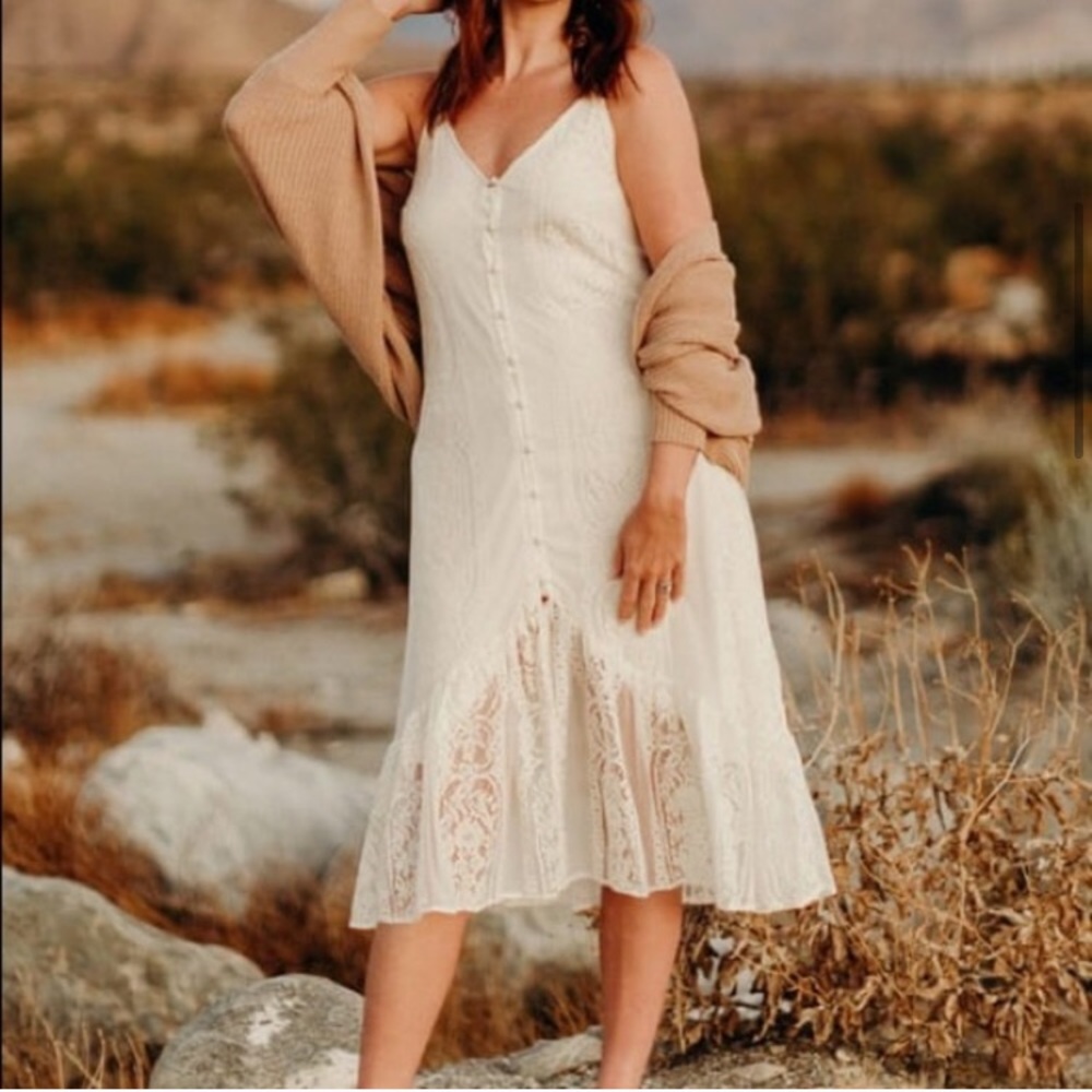 Bohemian Lace Button Midi Dress Boho Femme - Picture 6 of 9